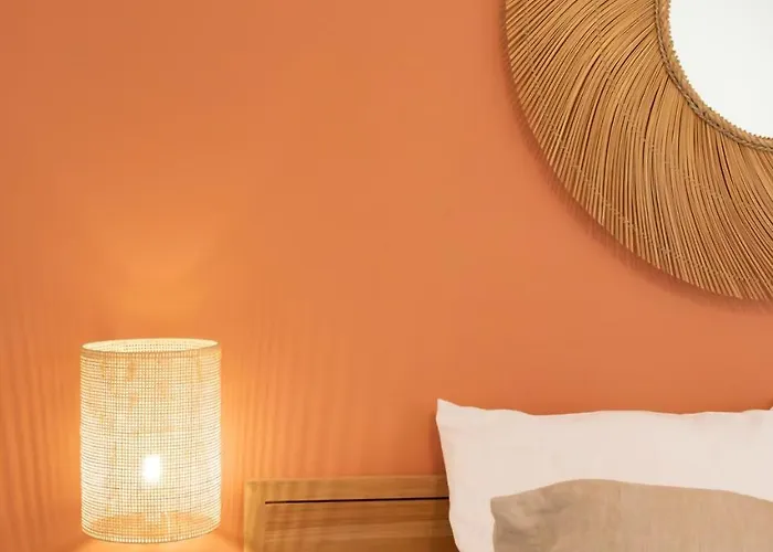 #41 Flat For 6, 3 Bdrs Parking Wifi 5mins Walk Tram T1 * ニース