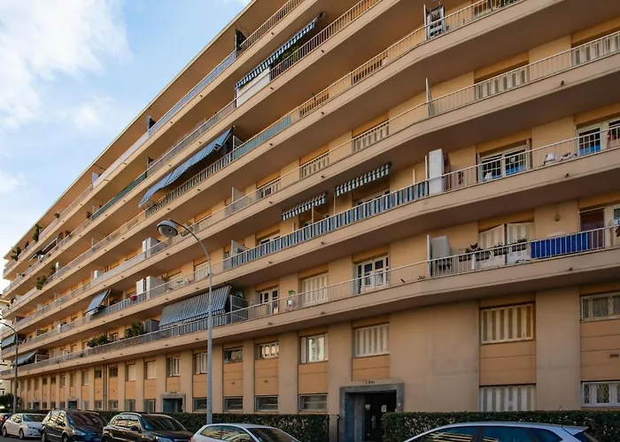 #41 Flat For 6, 3 Bdrs Parking Wifi 5mins Walk Tram T1 Nice