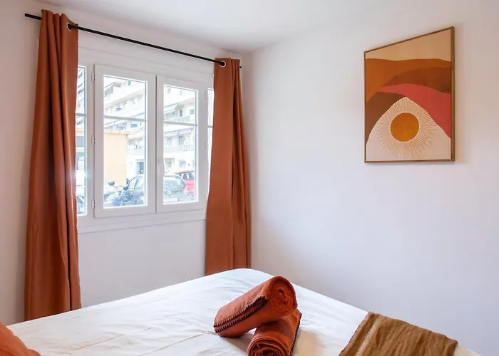 #41 Flat For 6, 3 Bdrs Parking Wifi 5mins Walk Tram T1 Nice